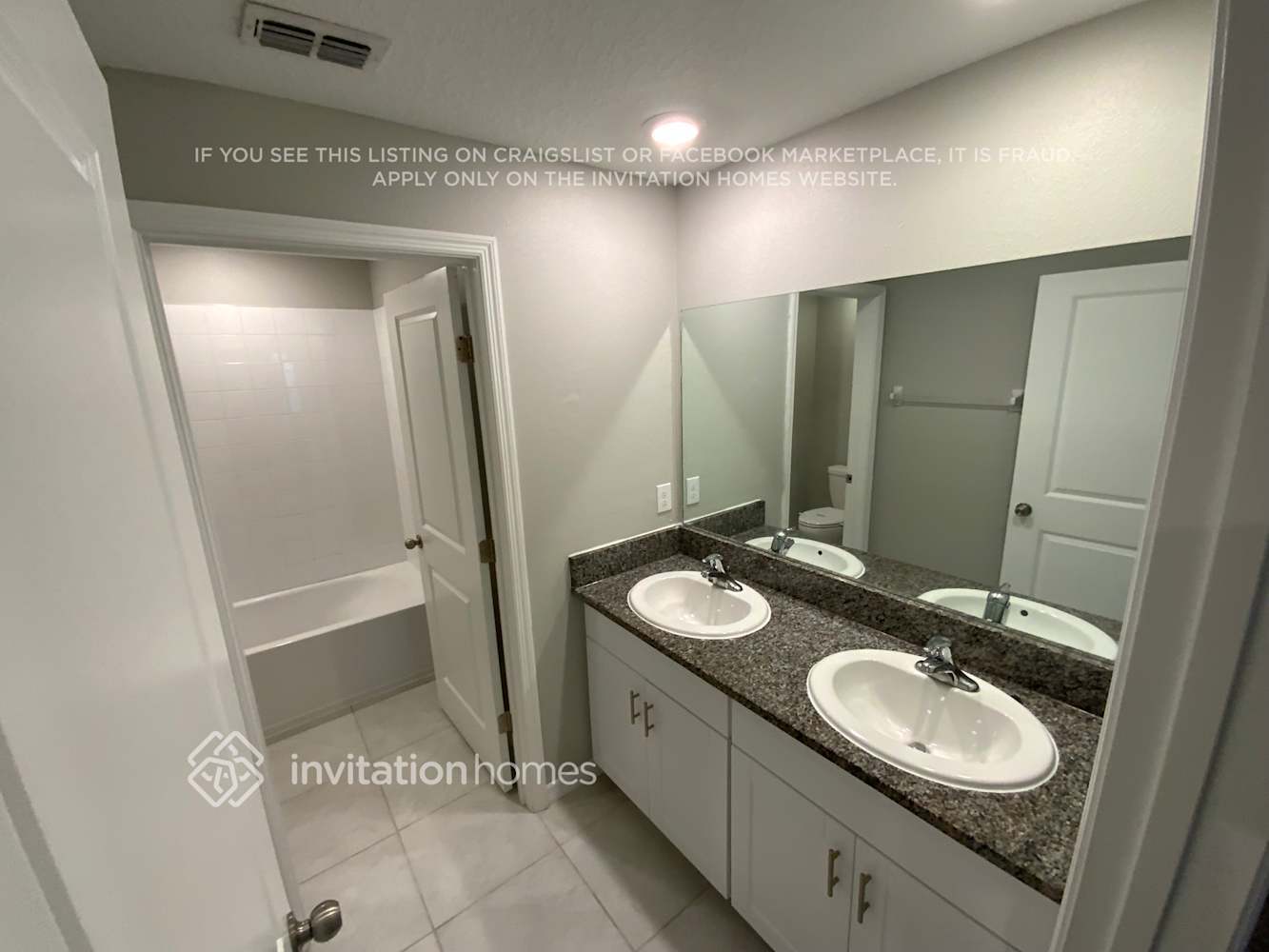 Building Photo - 2258 Jungle Dr