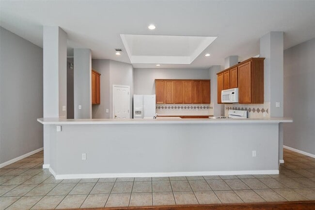 Building Photo - 901 Cashew Ln