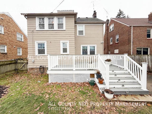 Building Photo - Beautiful 3 bed and 1 1/2 bath with luciou...