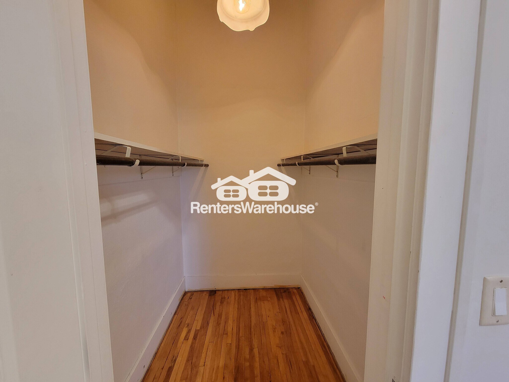 Building Photo - 101 2nd Ave N