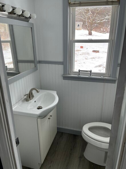 Building Photo - 61 Brehm Rd