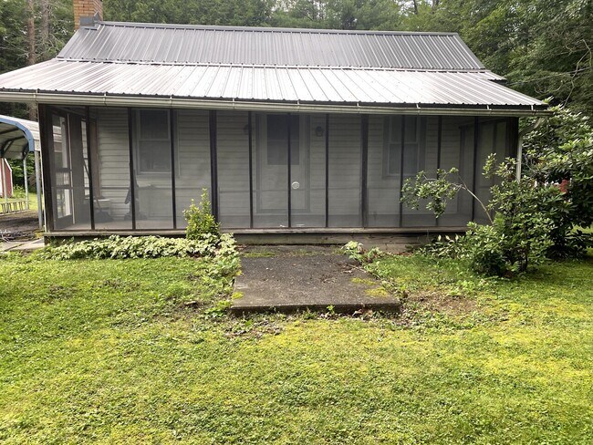 Building Photo - Cottage