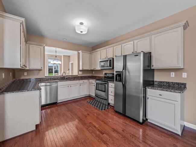 Building Photo - 1038 Lorenzo Ct