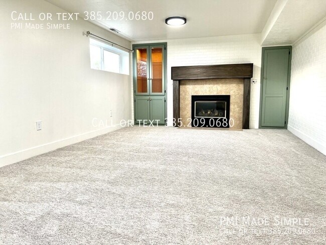 Building Photo - 5777 S Sagewood Dr