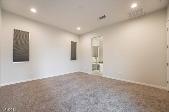 Building Photo - 533 Cadence Vista Dr