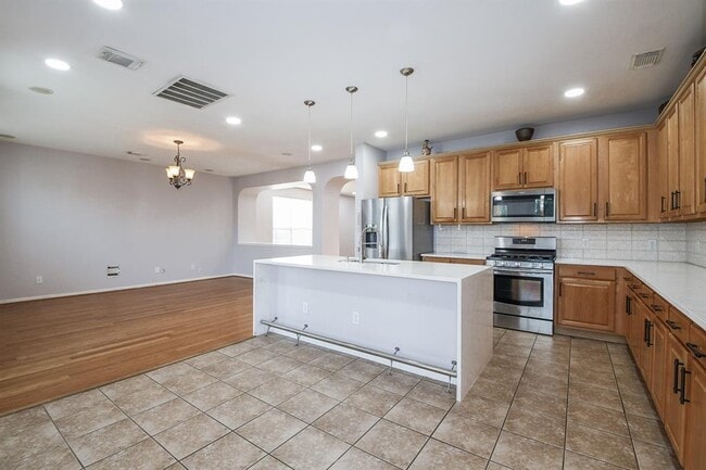 Building Photo - 6323 Channelbrook Ln
