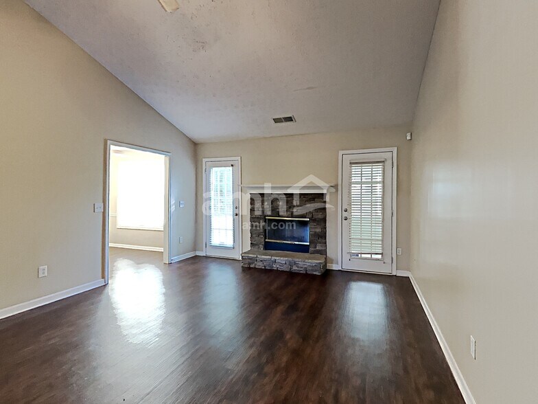 Building Photo - 4190 Eden Valley Dr