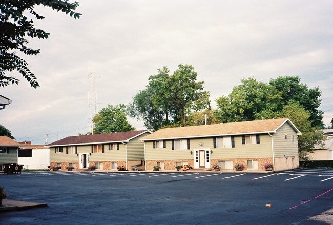 Building Photo - Elm Street Apartments