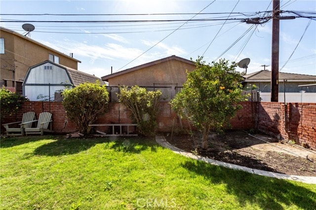 Building Photo - 4868 W 133rd St