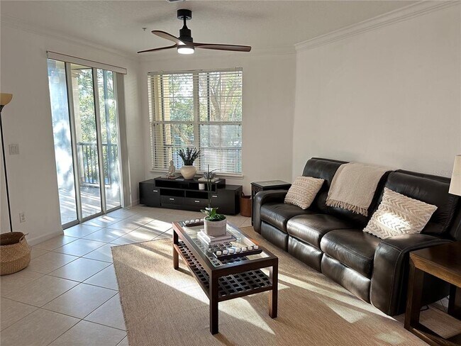 Building Photo - 11564 Mizzon Dr