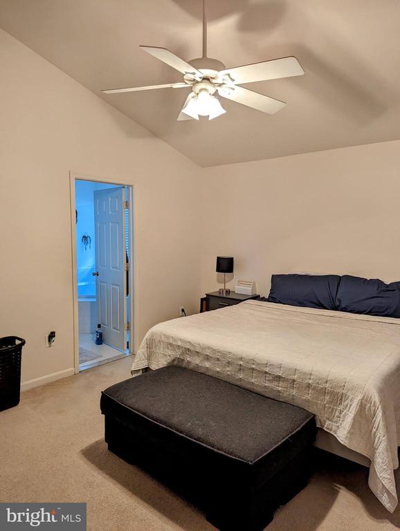 Building Photo - 2701 Summers Ridge Dr