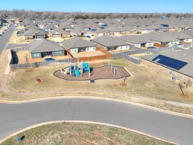 Building Photo - Brand New Home + Mustang Schools + 4 bedrooms + 2 car garage + All Appliances