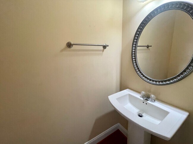 Building Photo - End Unit! - Colonial Inspired Three Story ...