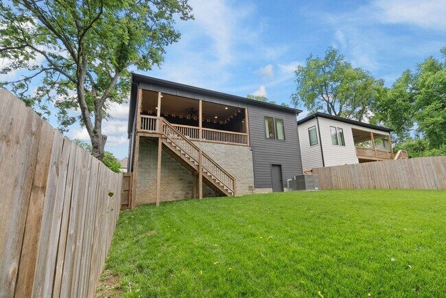 Building Photo - 3733 Estes Rd