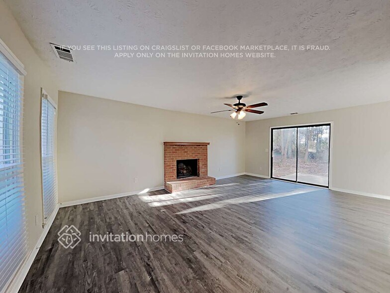 Building Photo - 936 Bass Ct N W