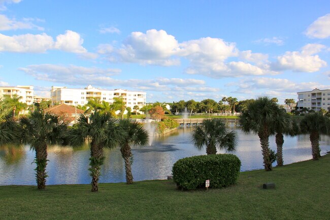 Building Photo - BEAUTIFULLY FURNISHED, 3 BEDROOM 2 BATH,  VACATION CONDO!