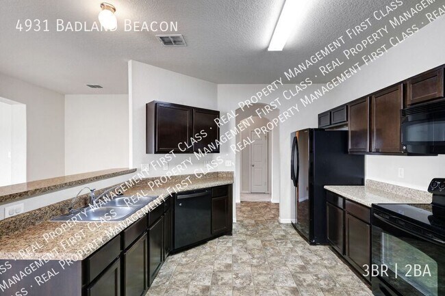 Building Photo - 4931 Badland Beacon