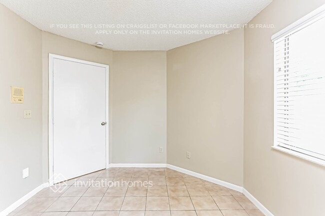 Building Photo - 3 Dalton Pl
