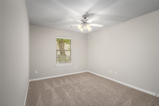 Building Photo - 5337 Nolda St
