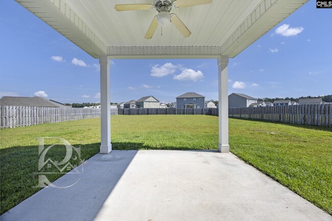 Building Photo - 9 Spinney Ct