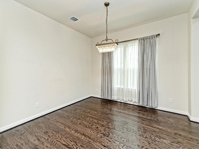Building Photo - 17104 Calipatria Ln