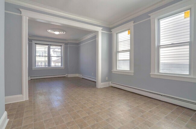 Building Photo - 42 Greenville Ave