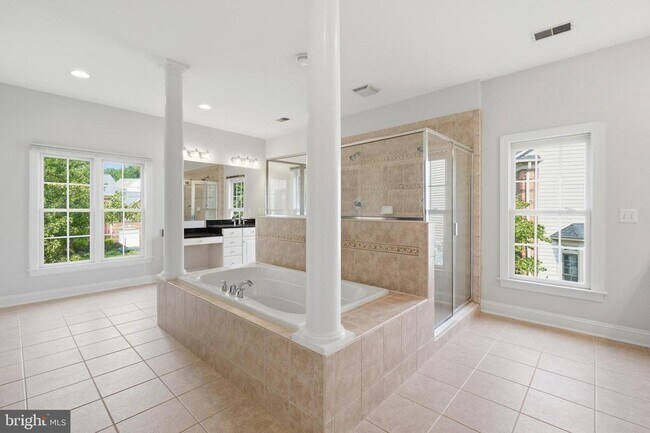 Building Photo - 5285 Meadow Estates Dr