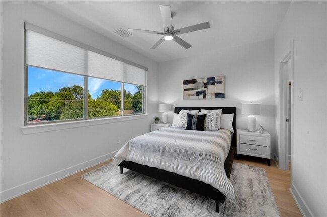 Building Photo - 13351 Goodland St