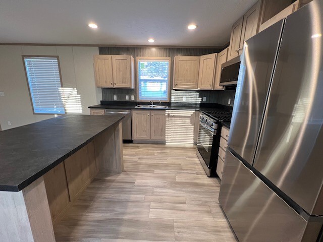 Building Photo - 14566 Red Bud Trail N