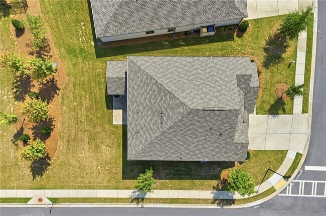 Building Photo - 901 Cedar Wing Terrace