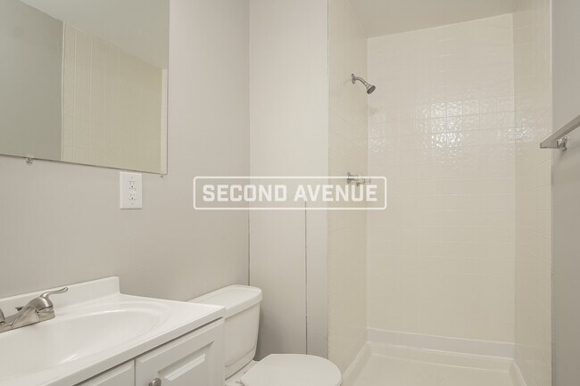 Building Photo - 120 Heather DR