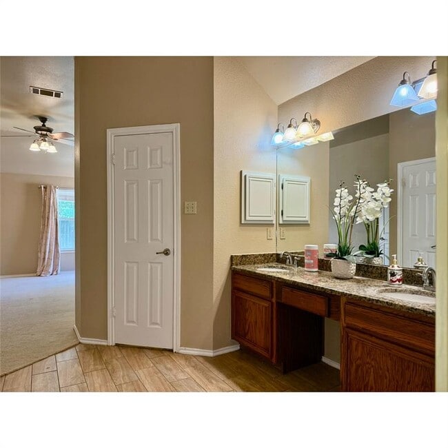 Building Photo - 2509 Little Elm Trail