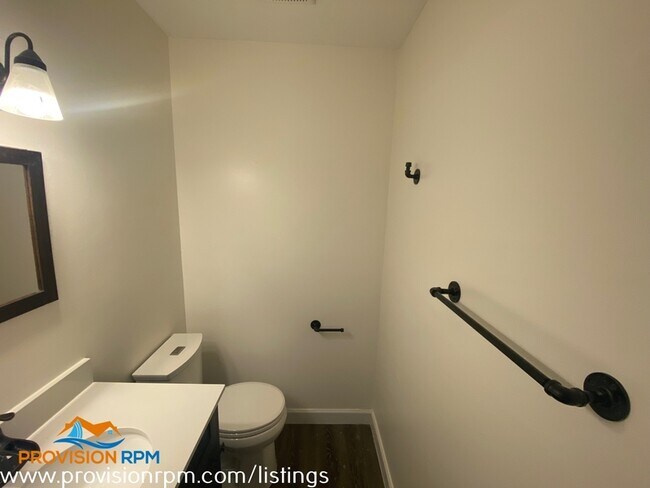 Building Photo - 812 Baltimore Annapolis Blvd