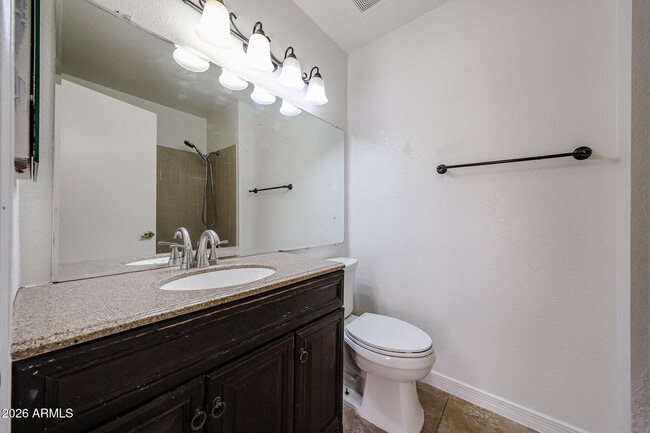 Building Photo - 5013 W Evans Dr