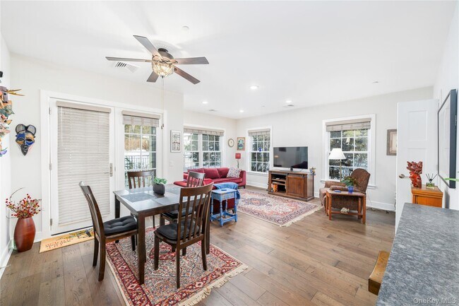 Building Photo - 19 Butterfield Rd