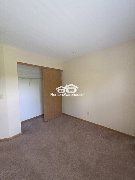 Building Photo - 441 Ramblewood Way