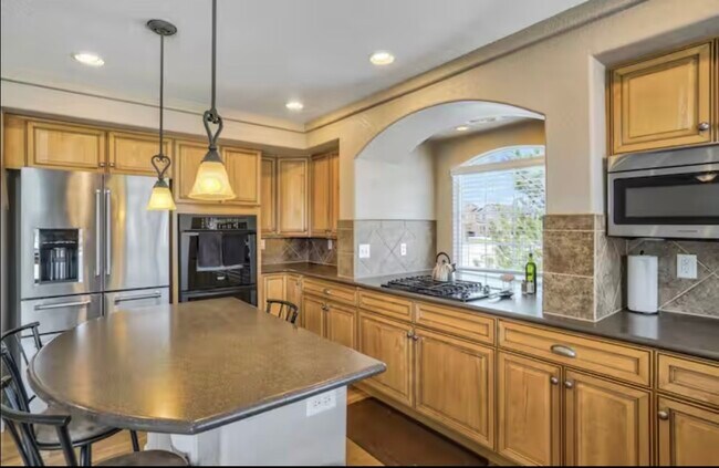 Building Photo - 10904 Cascading Spring Cir