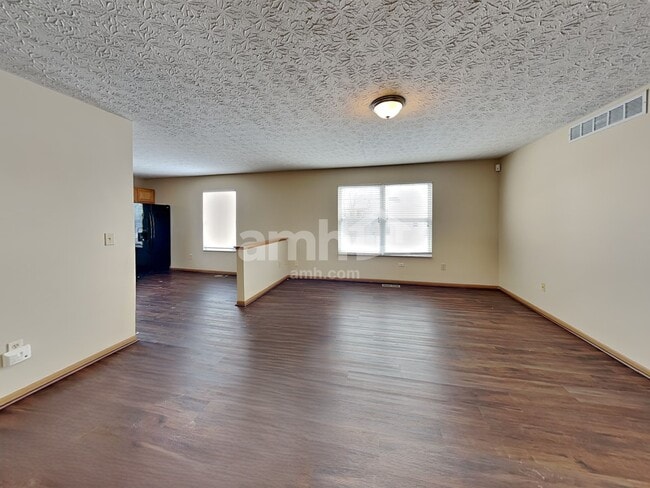 Building Photo - 514 Hannifin Dr