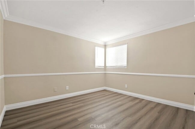 Building Photo - 6598 Bradford Ct
