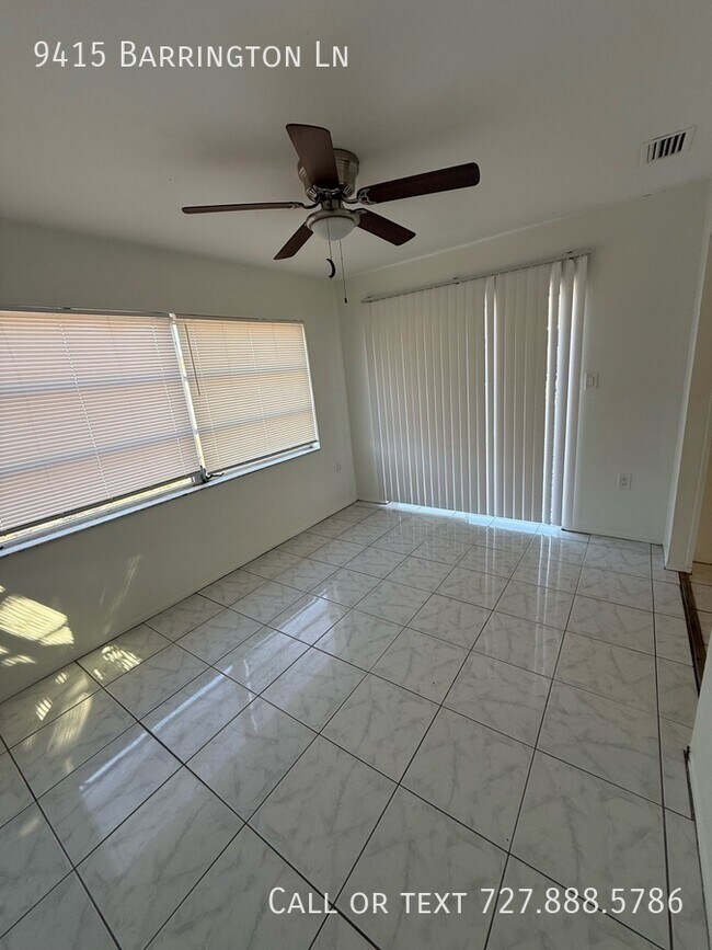 Building Photo - 9415 Barrington Ln