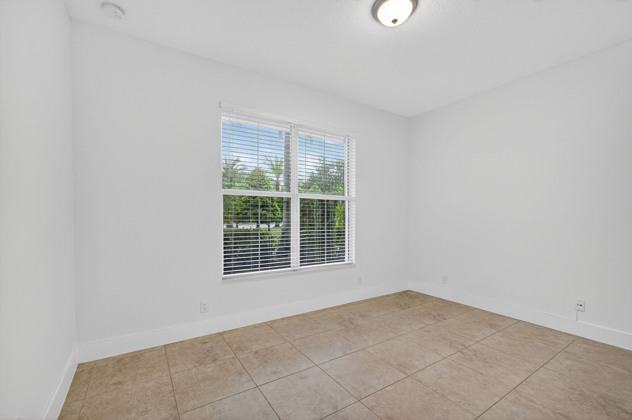 Building Photo - 7089 Edison Pl
