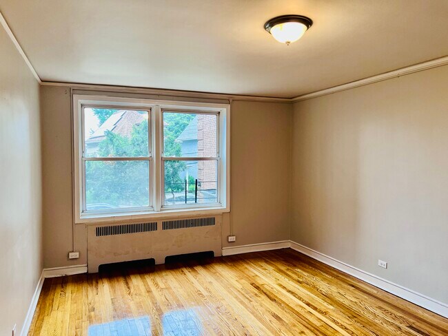 Building Photo - 48 Windle Park