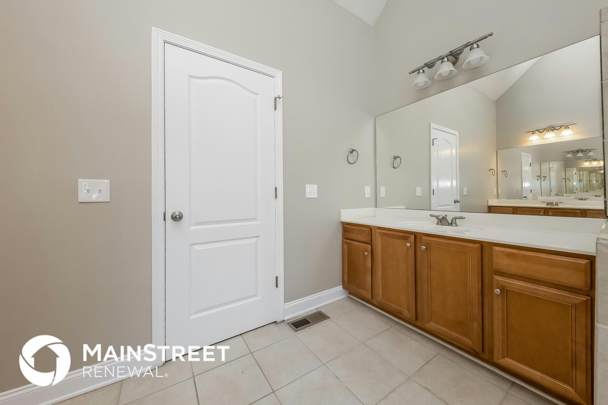 Building Photo - 2672 Blowing Wind Cir