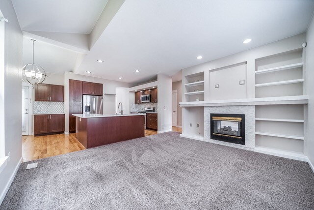 Building Photo - Available Now! "Spacious 3-Bedroom Home with 2.5 Bathrooms in Parker – 3479 Sq. Ft. of Comfortabl...