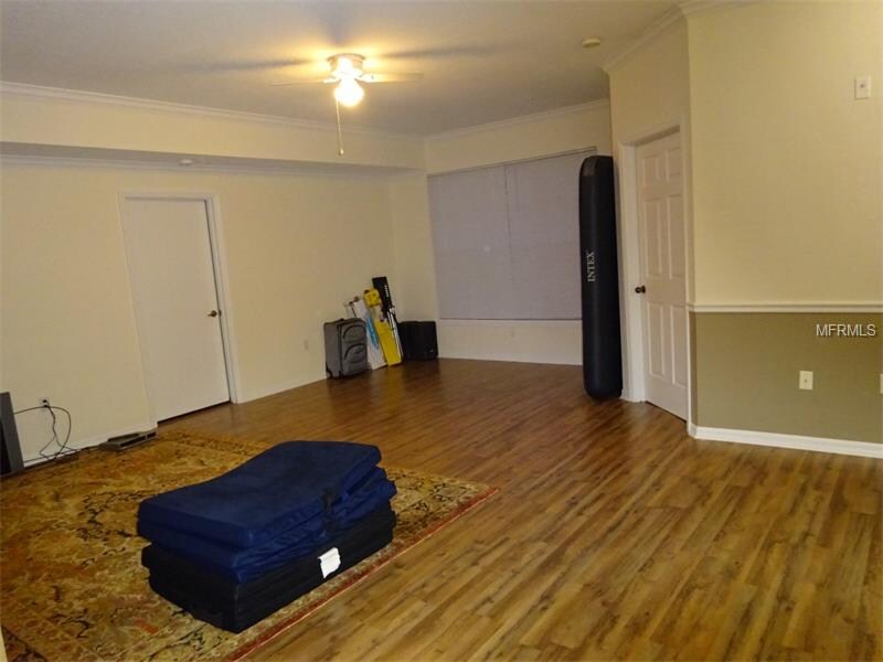 Building Photo - 5536 Metrowest Blvd