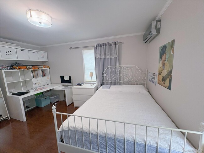 Building Photo - 58-36 Bell Blvd