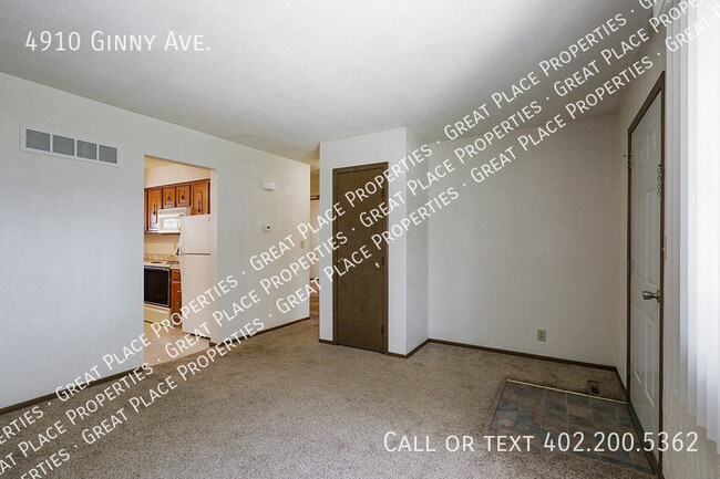 Building Photo - 4910 Ginny Ave