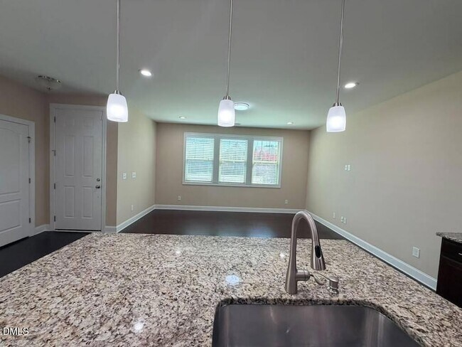 Building Photo - 609 Liberty Hill Pass