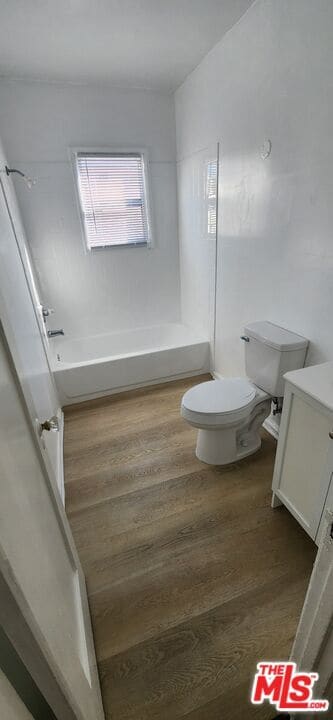 Building Photo - 1129 Queen Anne Pl