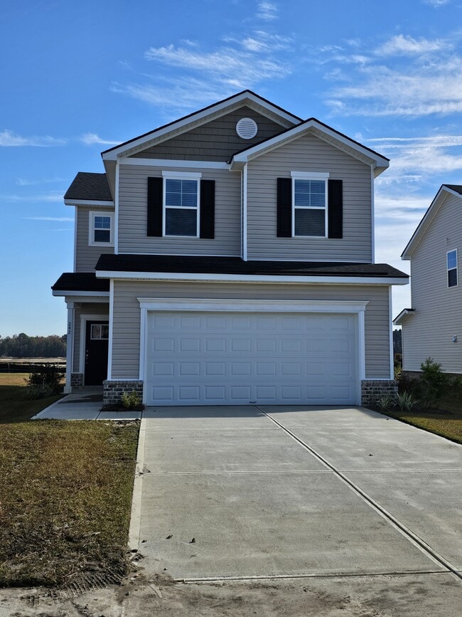 Building Photo - 242 Justify Ave